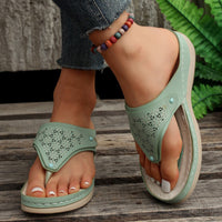 Thumbnail for New Large Fashion Pinch Toe Hollow Women's Sandal Slippers with Slopin