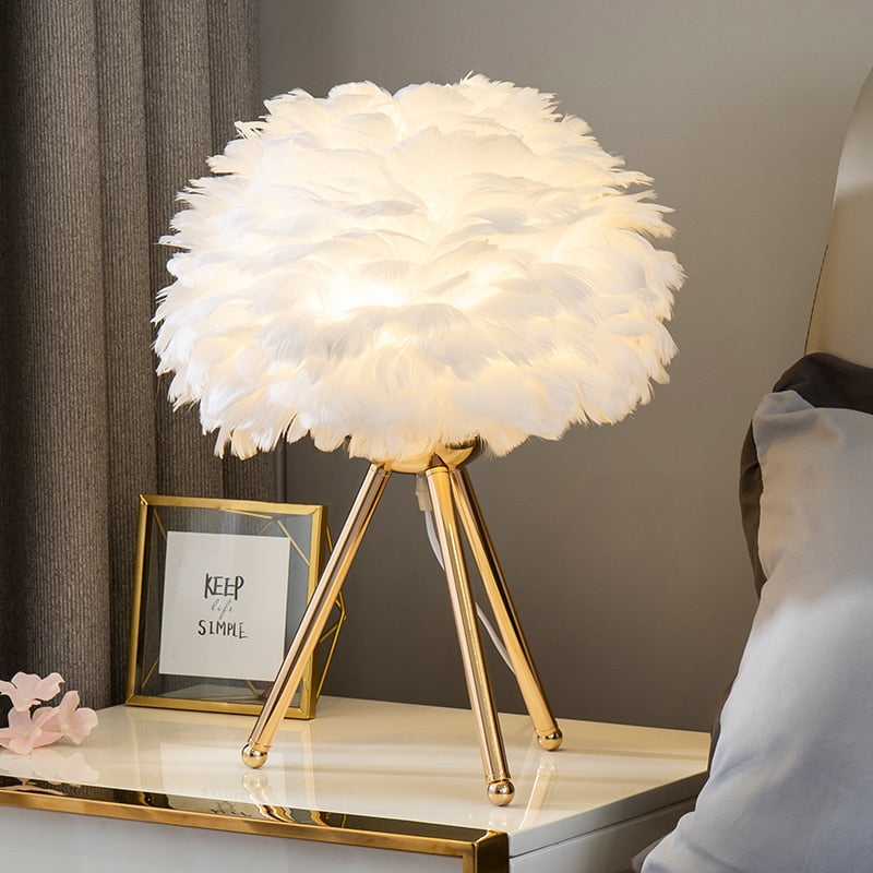 Feather Bedroom Table Lamp Modern Bedside Lamp Living Room Coffee Shop